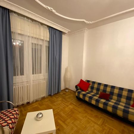 Apartment With Balcony And Ac Next To Danube Βουδαπέστη Εξωτερικό φωτογραφία