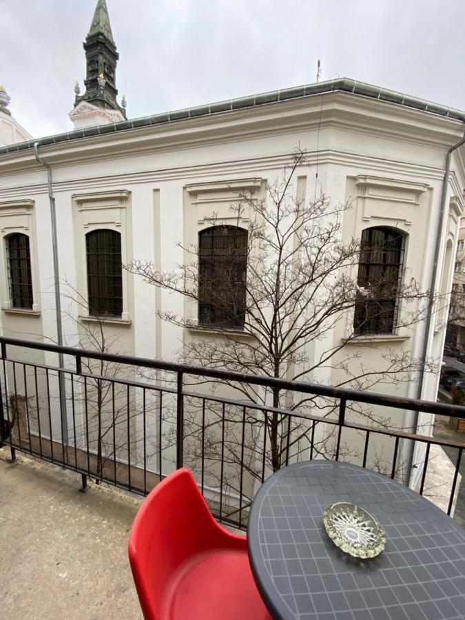 Apartment With Balcony And Ac Next To Danube Βουδαπέστη Εξωτερικό φωτογραφία