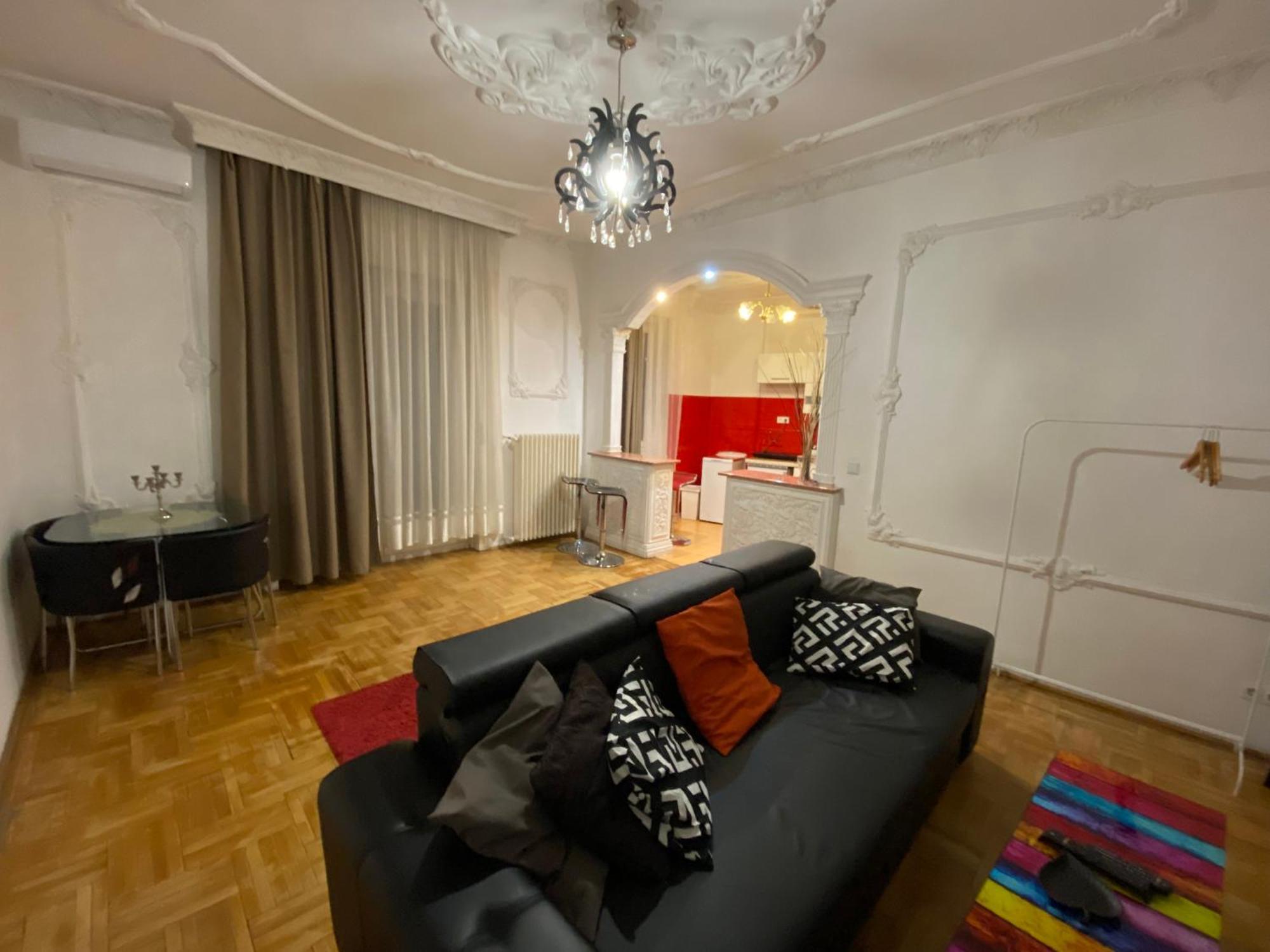 Apartment With Balcony And Ac Next To Danube Βουδαπέστη Εξωτερικό φωτογραφία